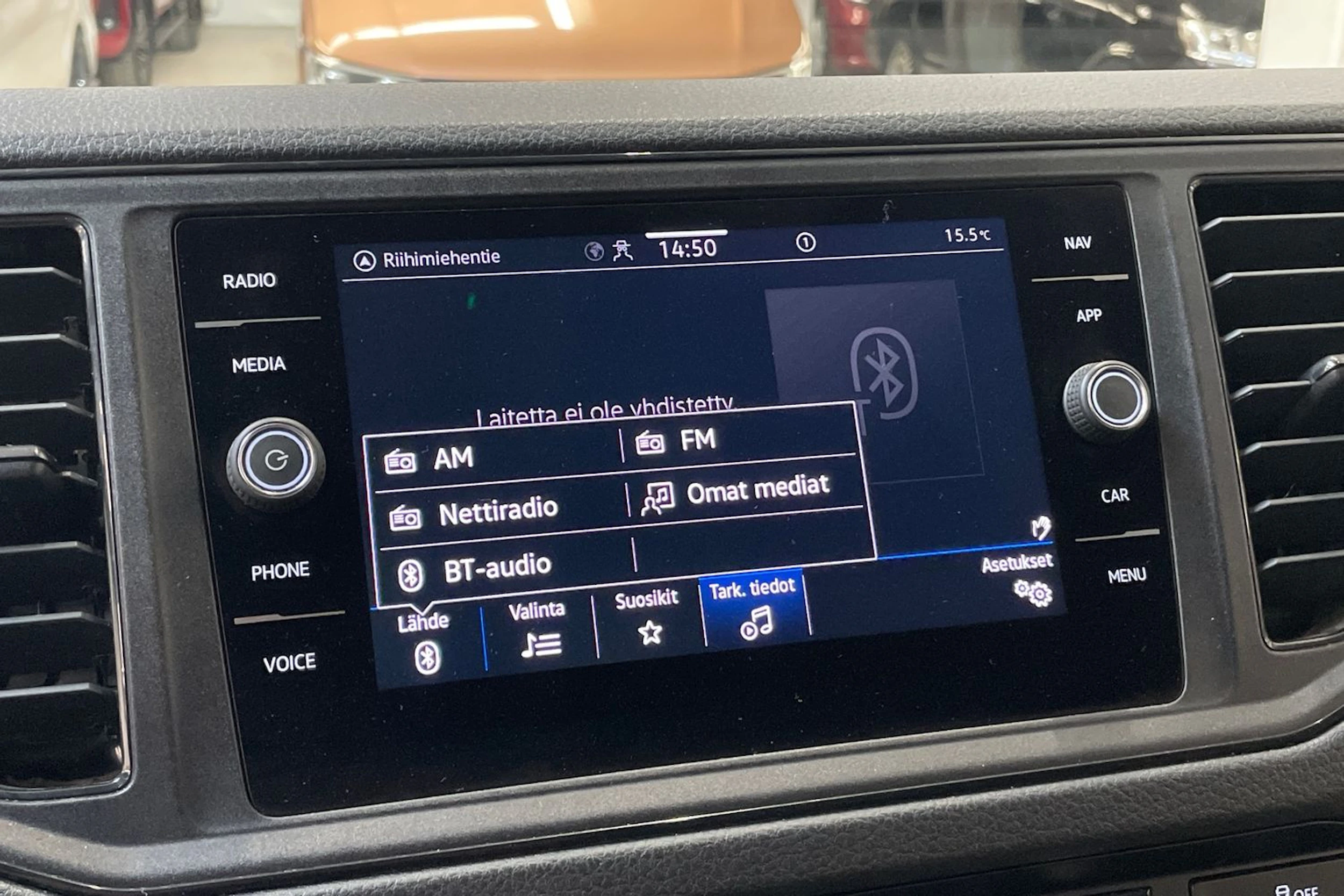 musta Volkswagen Crafter 2022 kuva 26.