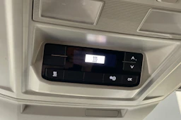 musta Volkswagen Crafter 2022 kuva 30.