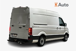 Valkoinen Volkswagen CRAFTER 2022 kuva 3.