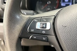 Valkoinen Volkswagen CRAFTER 2022 kuva 15.