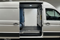 Valkoinen Volkswagen CRAFTER 2022 kuva 25.