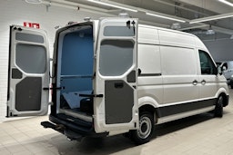 Valkoinen Volkswagen CRAFTER 2022 kuva 31.