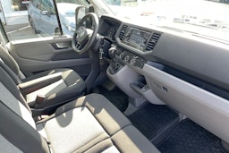 Harmaa Volkswagen CRAFTER 2022 kuva 12.