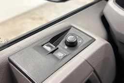 harmaa Volkswagen Crafter 2022 kuva 19.