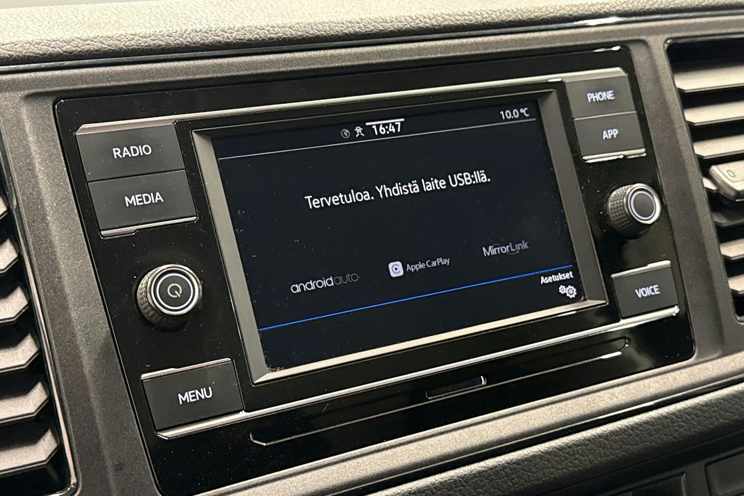 harmaa Volkswagen Crafter 2022 kuva 22.