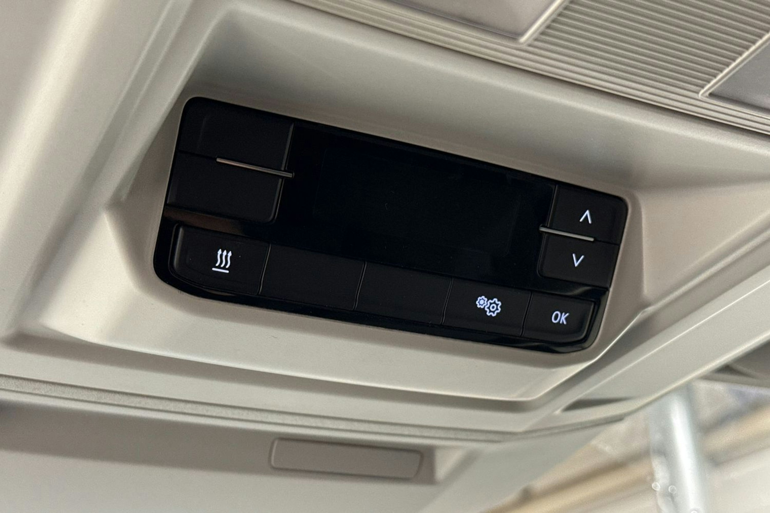 harmaa Volkswagen Crafter 2022 kuva 23.