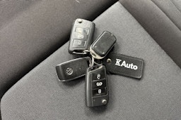 harmaa Volkswagen Crafter 2022 kuva 24.