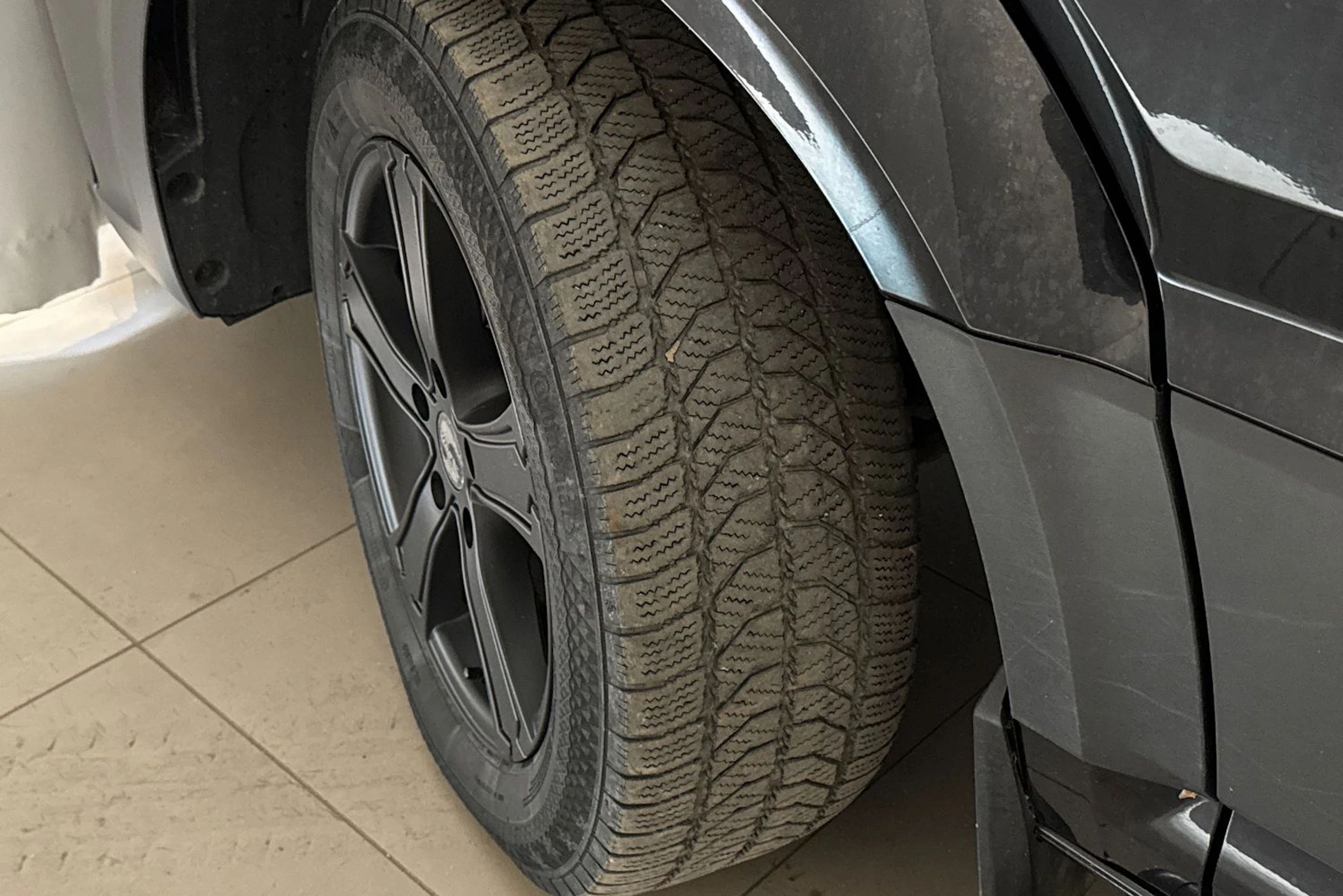 musta Volkswagen Crafter 2022 kuva 12.