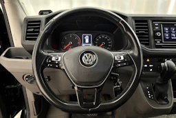 musta Volkswagen Crafter 2022 kuva 17.