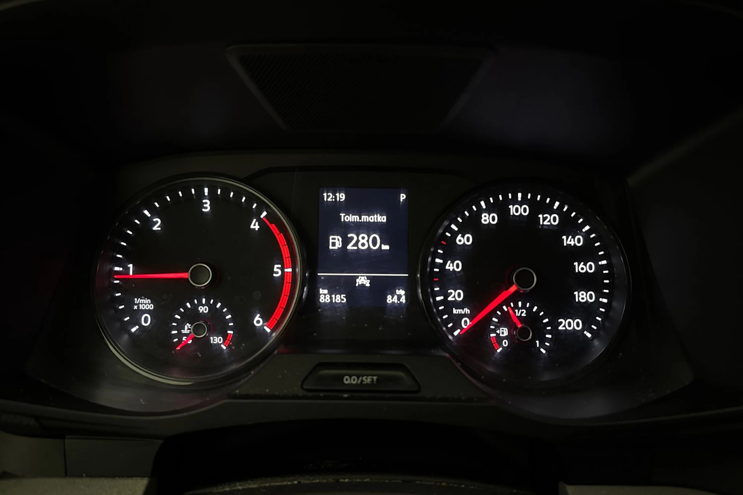 musta Volkswagen Crafter 2022 kuva 18.