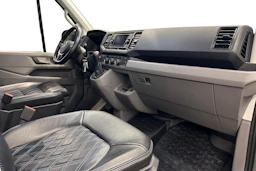harmaa Volkswagen Crafter 2022 kuva 8.