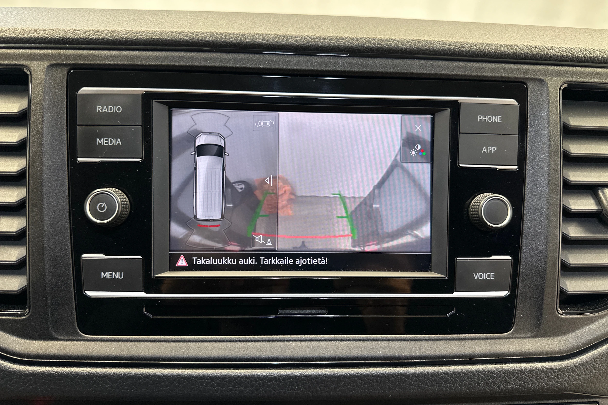 harmaa Volkswagen Crafter 2022 kuva 16.