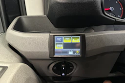 harmaa Volkswagen Crafter 2022 kuva 19.