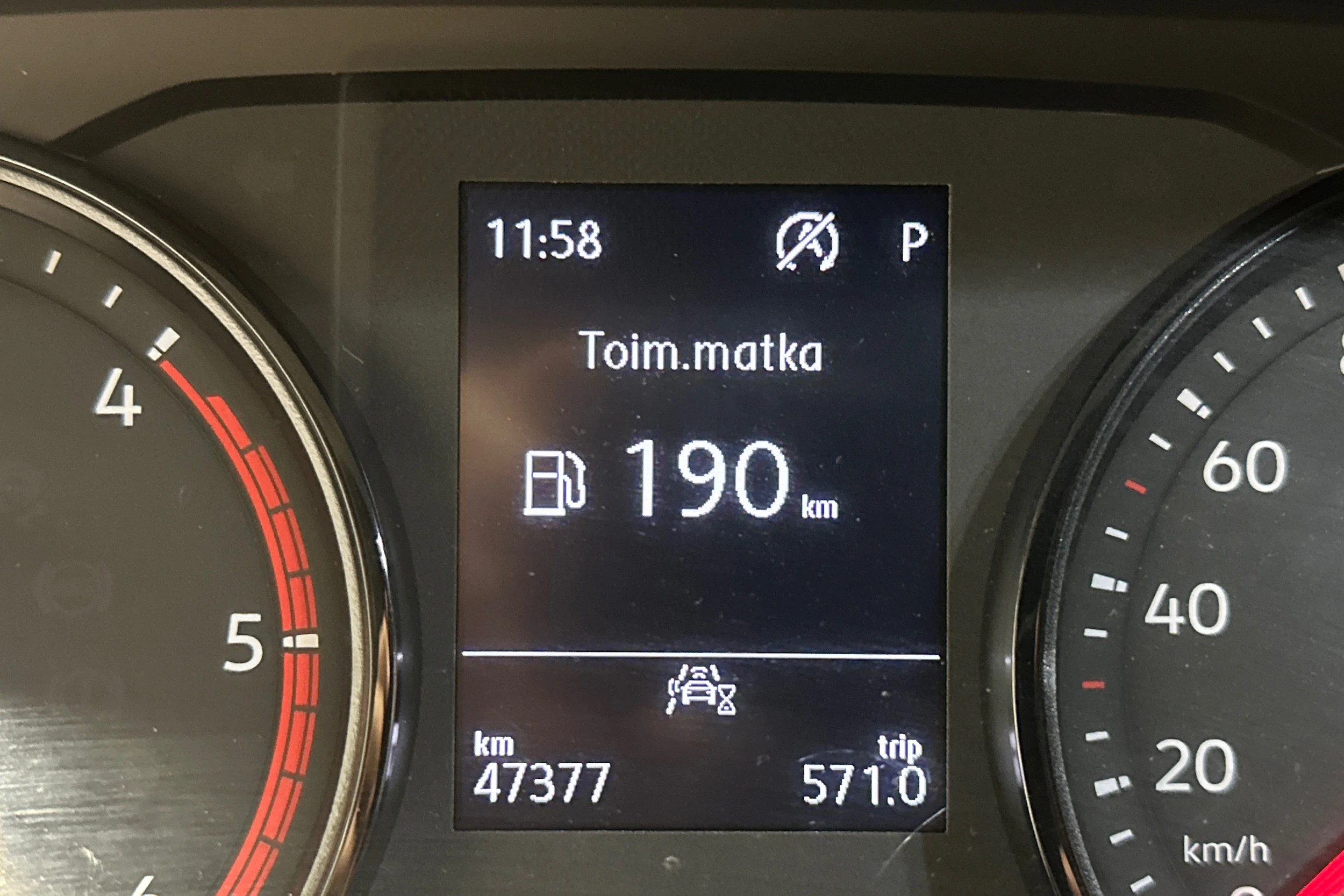 harmaa Volkswagen Crafter 2022 kuva 20.
