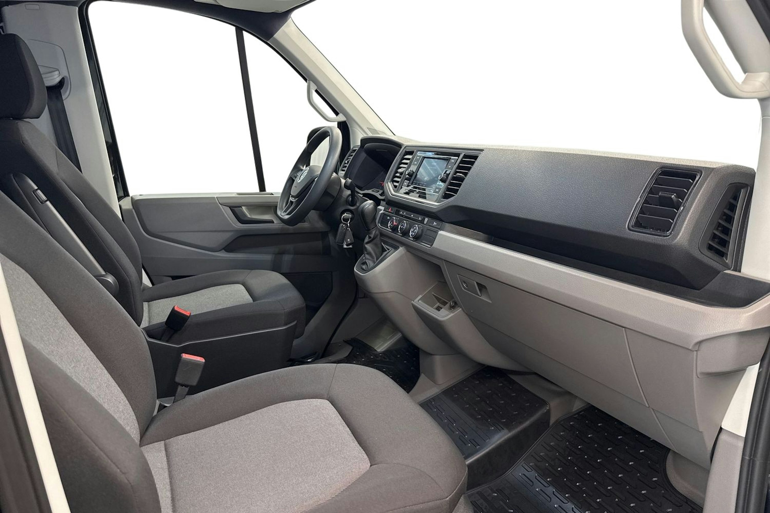 musta Volkswagen Crafter 2022 kuva 9.