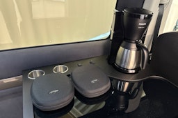 musta Volkswagen Crafter 2022 kuva 18.