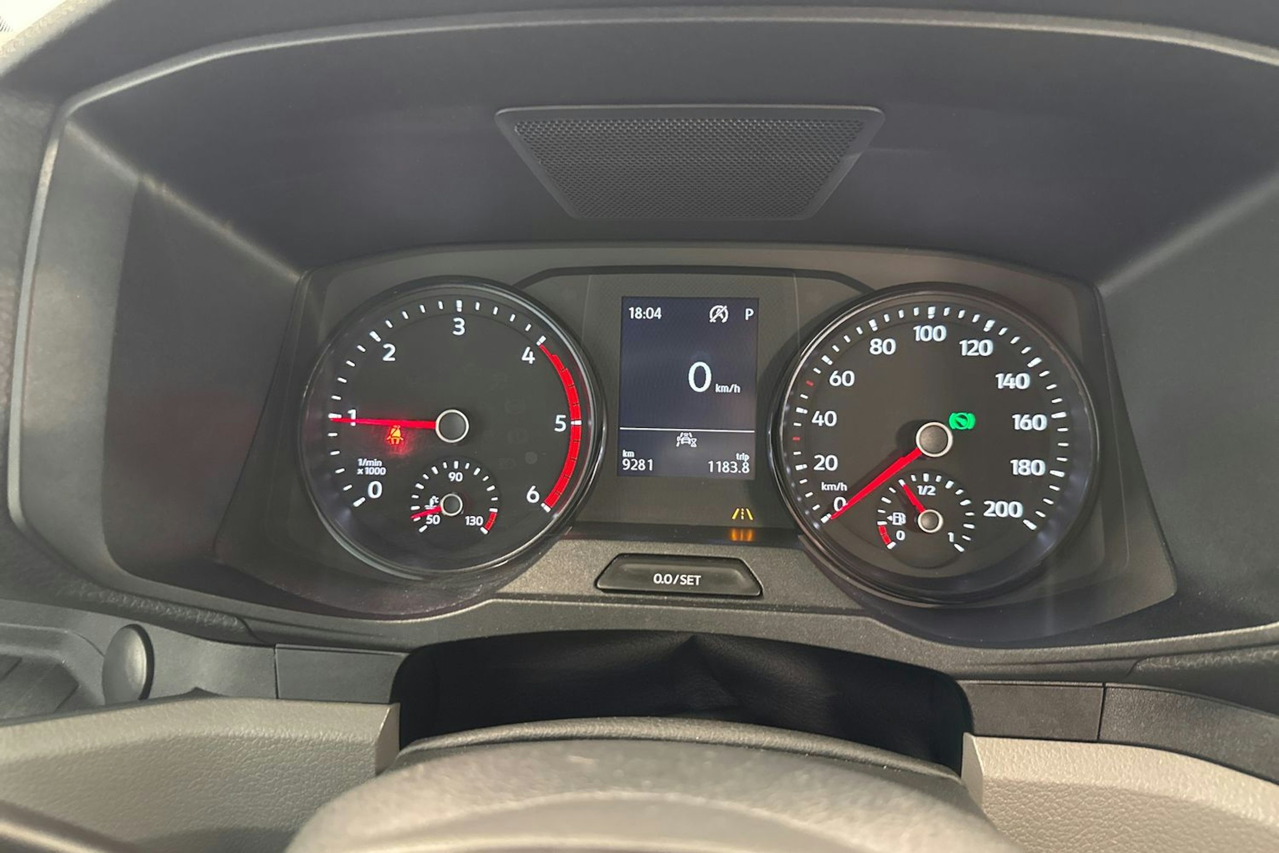 musta Volkswagen Crafter 2022 kuva 20.