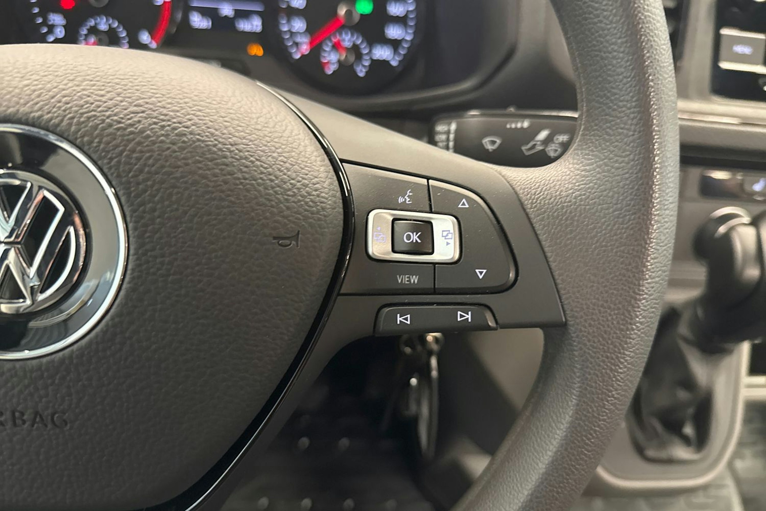 musta Volkswagen Crafter 2022 kuva 22.