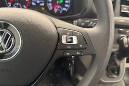 musta Volkswagen Crafter 2022 kuva 22.