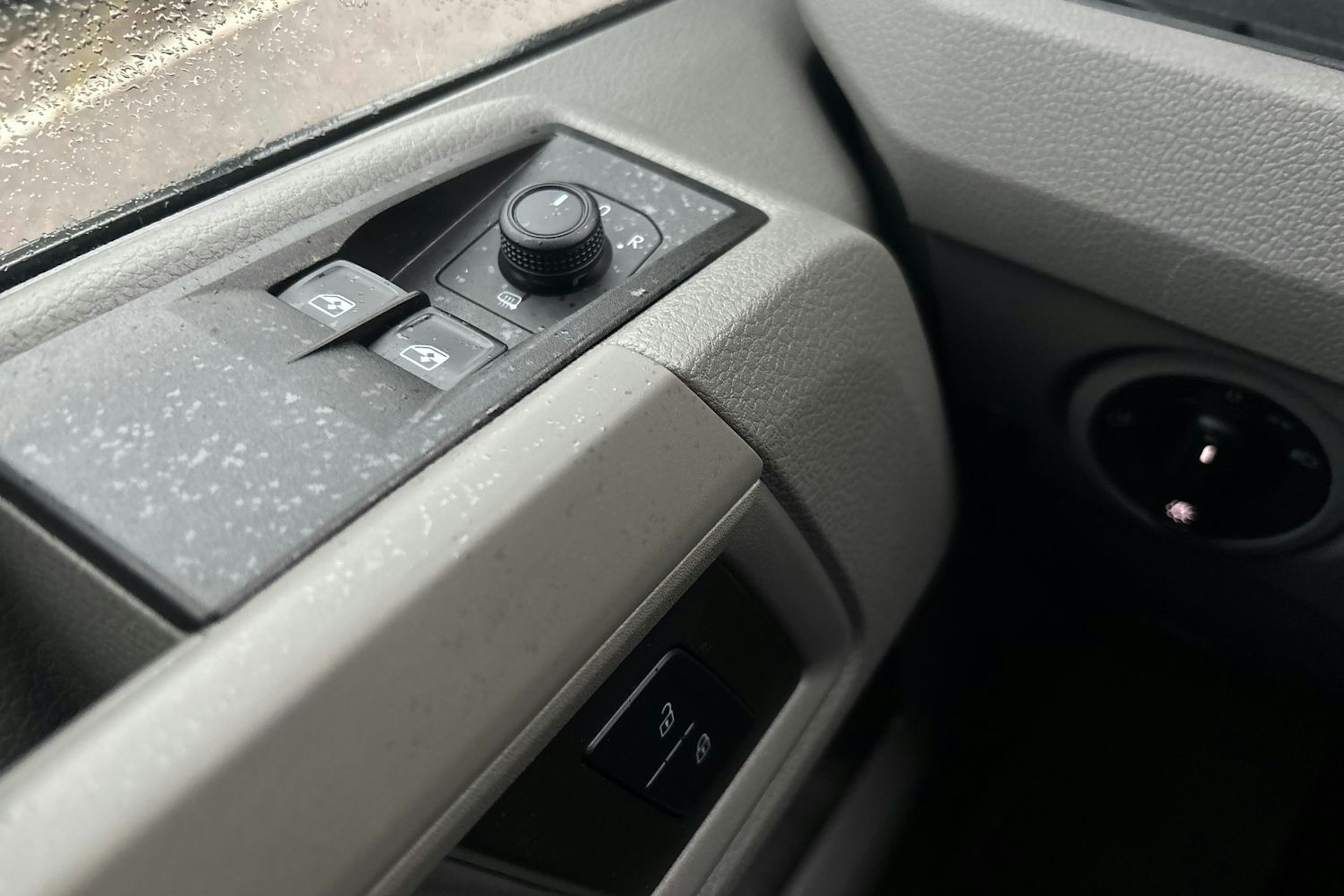 Harmaa Volkswagen CRAFTER 2022 kuva 14.