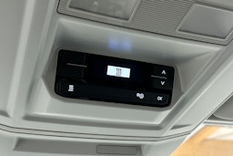 valkoinen Volkswagen Crafter 2022 kuva 25.