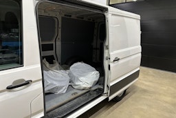 valkoinen Volkswagen Crafter 2022 kuva 29.