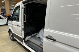 valkoinen Volkswagen Crafter 2022 kuva 30.