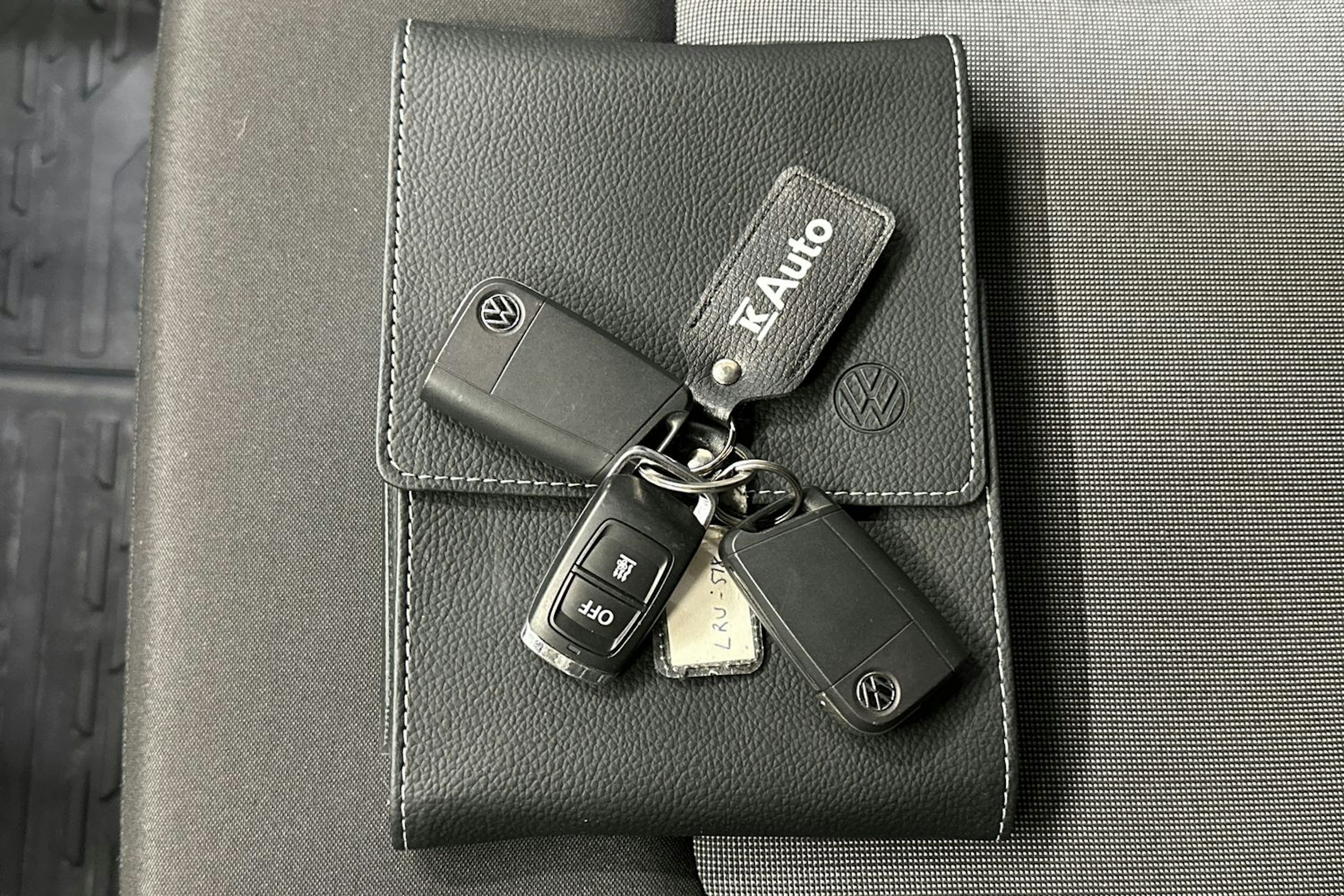 valkoinen Volkswagen Crafter 2022 kuva 33.