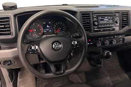 musta Volkswagen Crafter 2022 kuva 8.