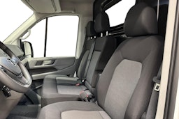 valkoinen Volkswagen Crafter 2022 kuva 11.