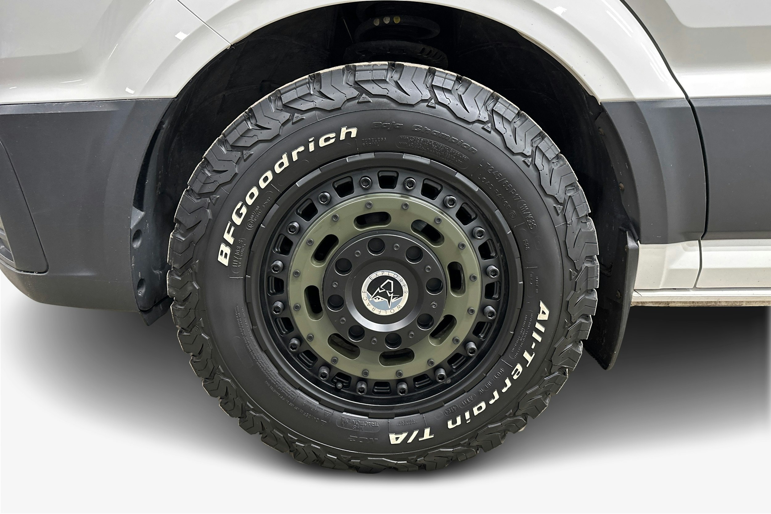 valkoinen Volkswagen Crafter 2022 kuva 12.