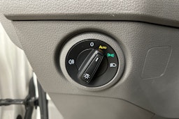 valkoinen Volkswagen Crafter 2022 kuva 15.