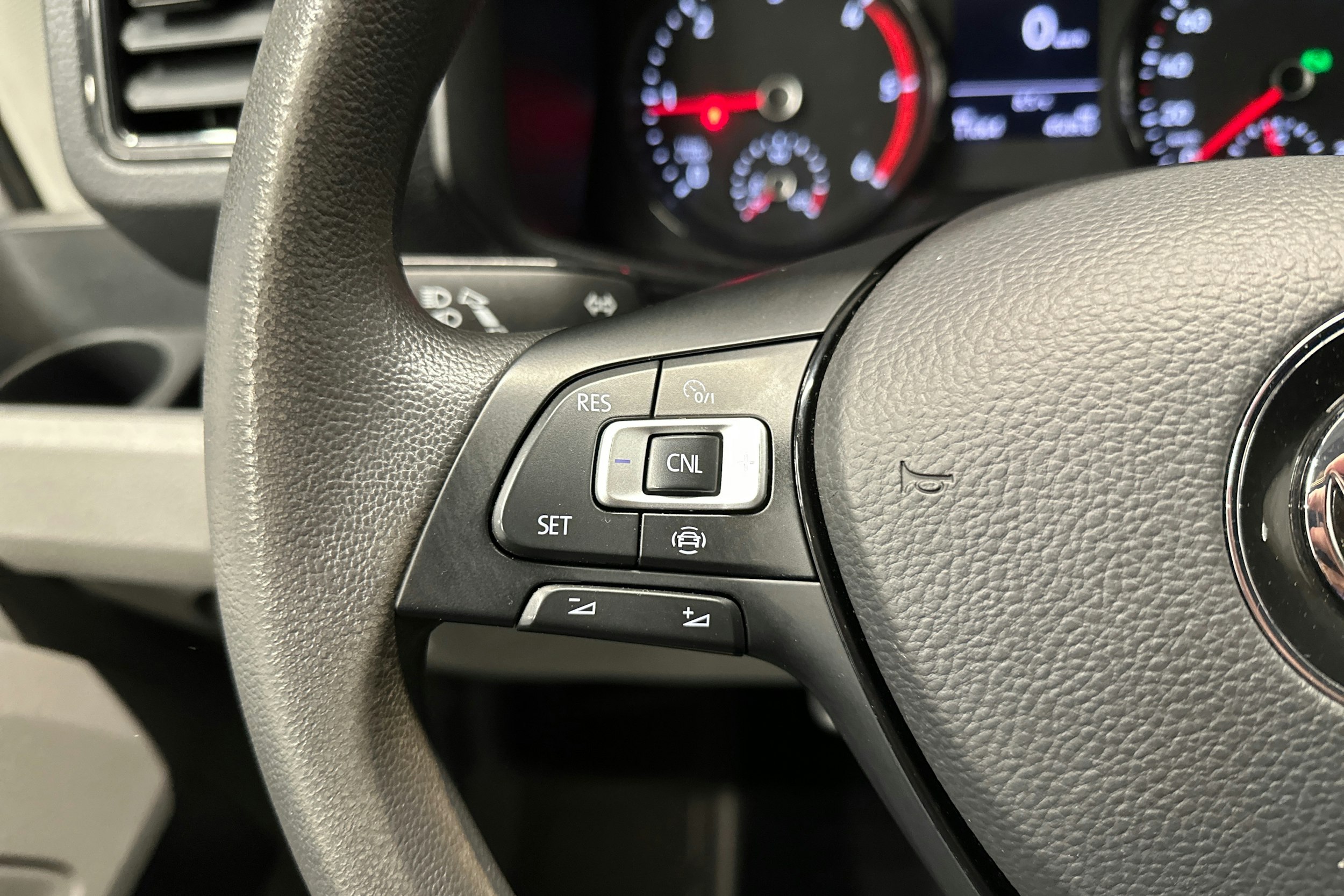 valkoinen Volkswagen Crafter 2022 kuva 16.