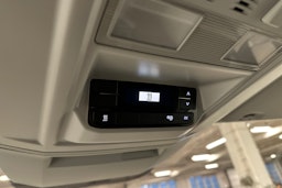 valkoinen Volkswagen Crafter 2022 kuva 22.