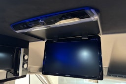 harmaa Volkswagen Crafter 2022 kuva 30.