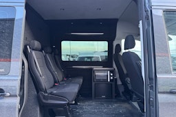 musta Volkswagen Crafter 2022 kuva 5.