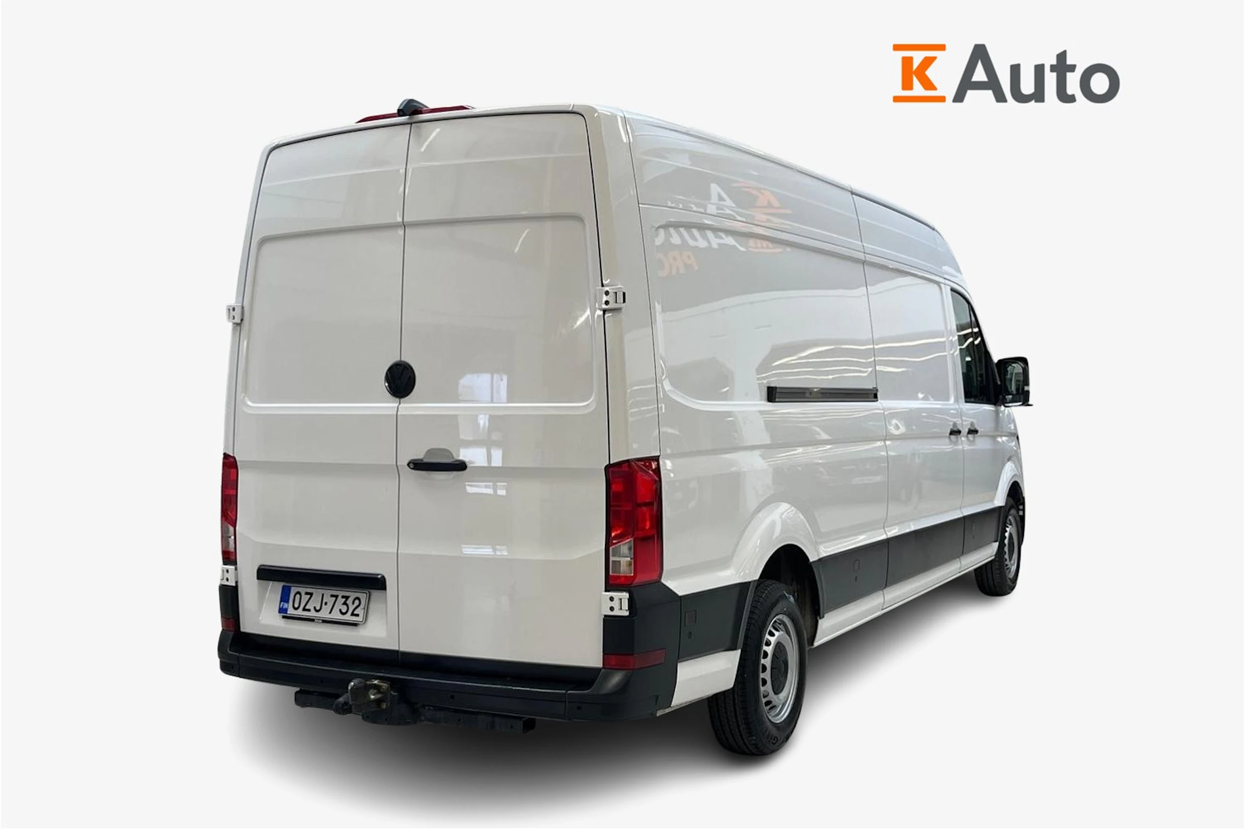 valkoinen Volkswagen Crafter 2022 kuva 3.