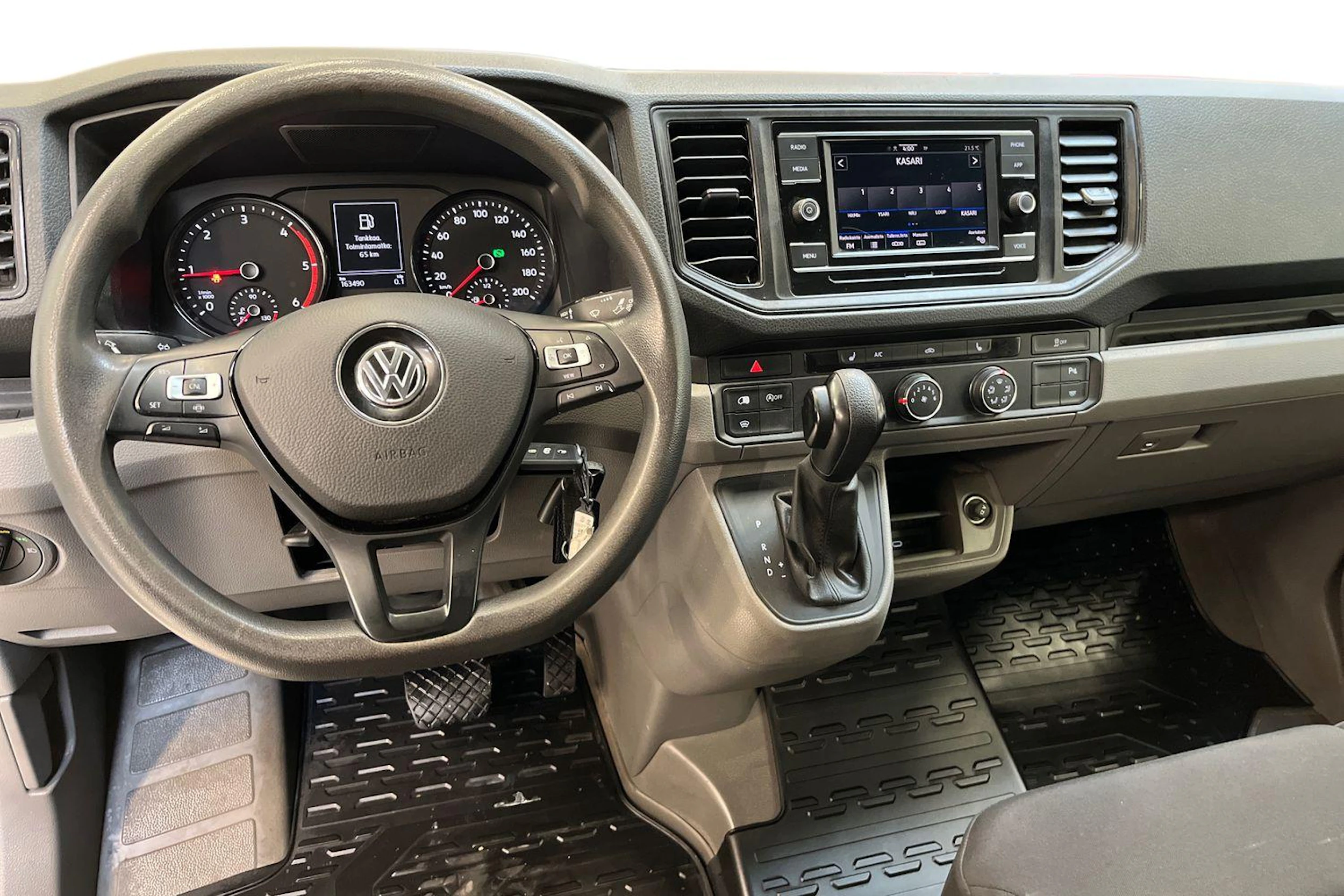 valkoinen Volkswagen Crafter 2022 kuva 9.