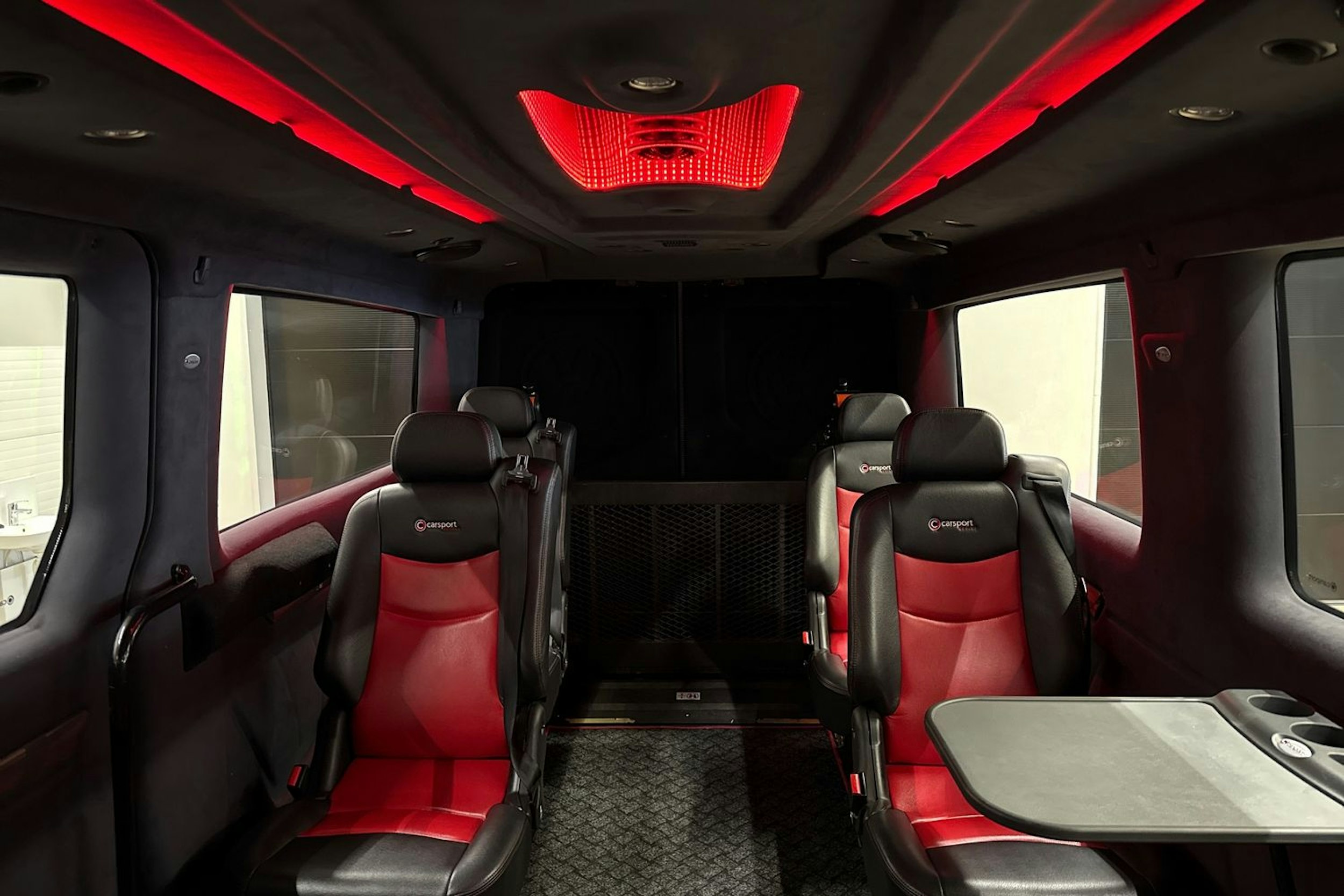 musta Volkswagen Crafter 2022 kuva 13.