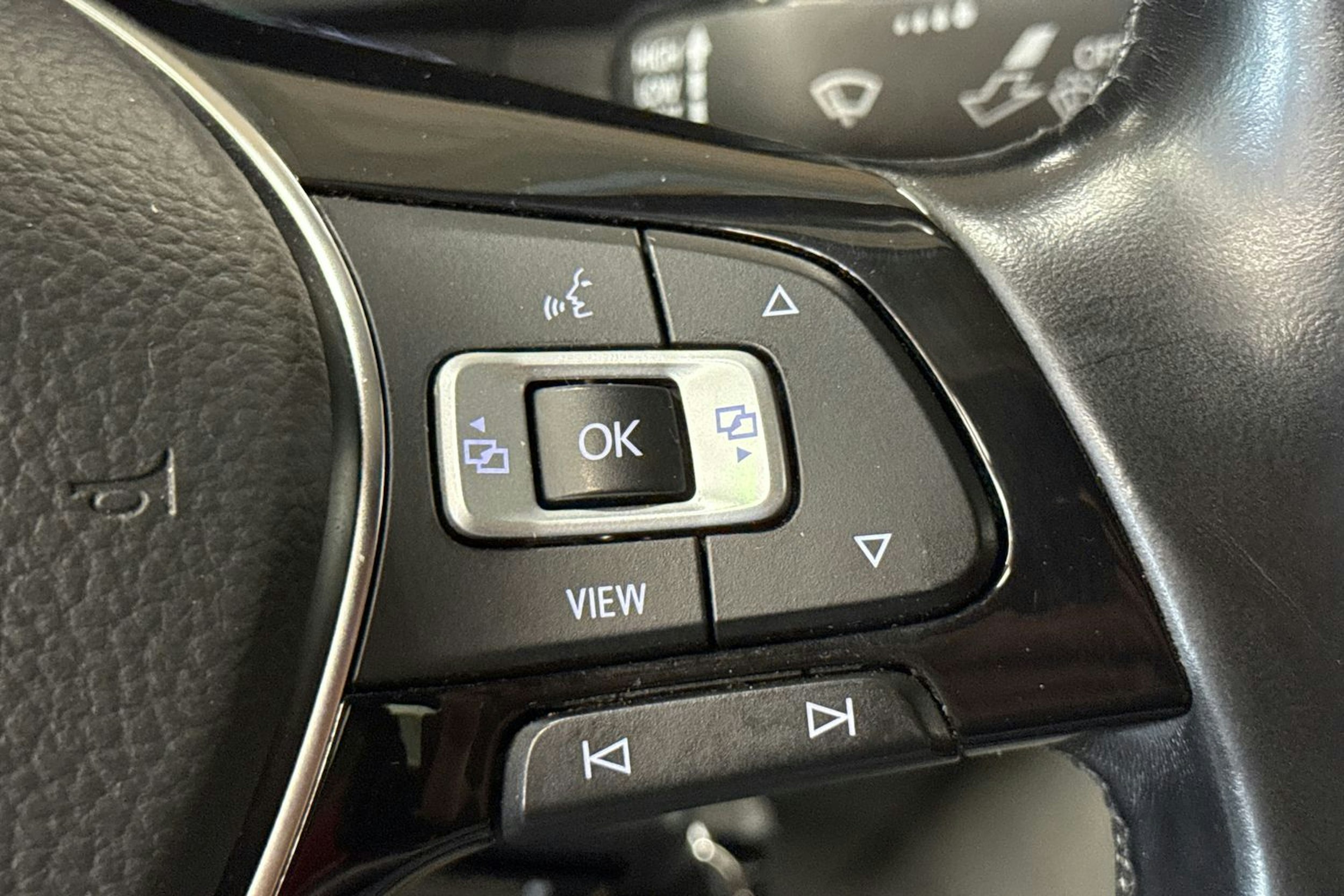 musta Volkswagen Crafter 2022 kuva 23.