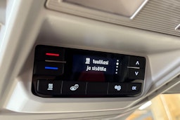 musta Volkswagen Crafter 2022 kuva 30.