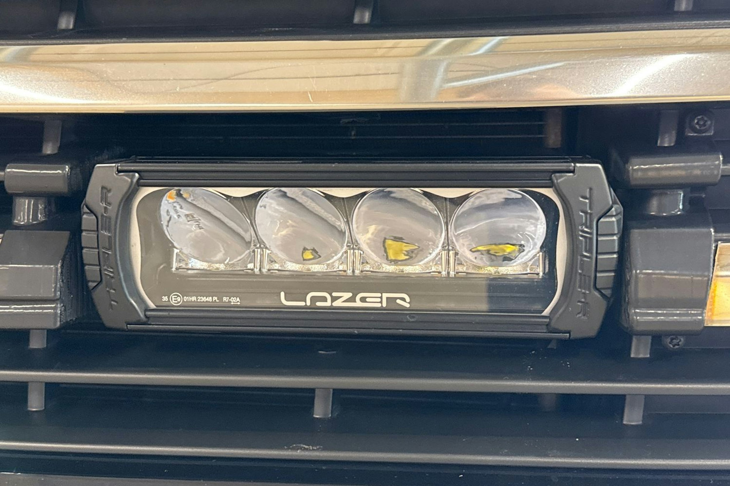 musta Volkswagen Crafter 2022 kuva 33.