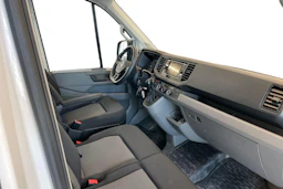 Valkoinen Volkswagen CRAFTER 2022 kuva 7.