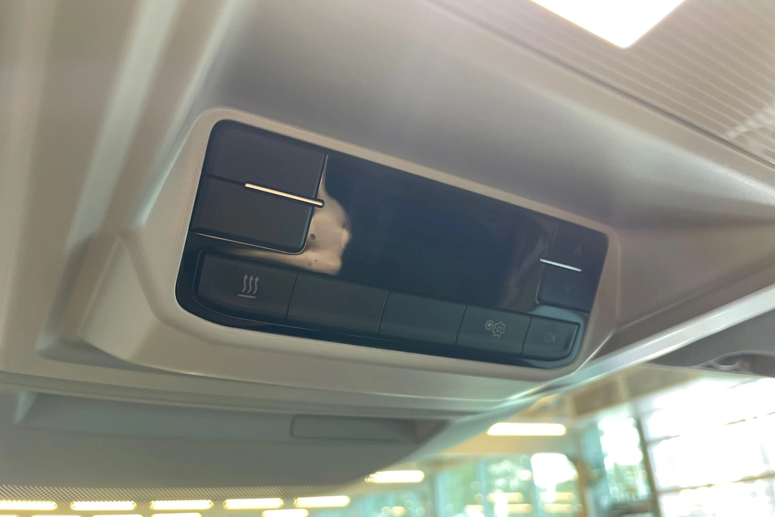 Valkoinen Volkswagen CRAFTER 2022 kuva 13.