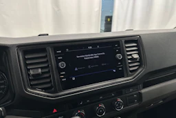 musta Volkswagen Crafter 2022 kuva 15.