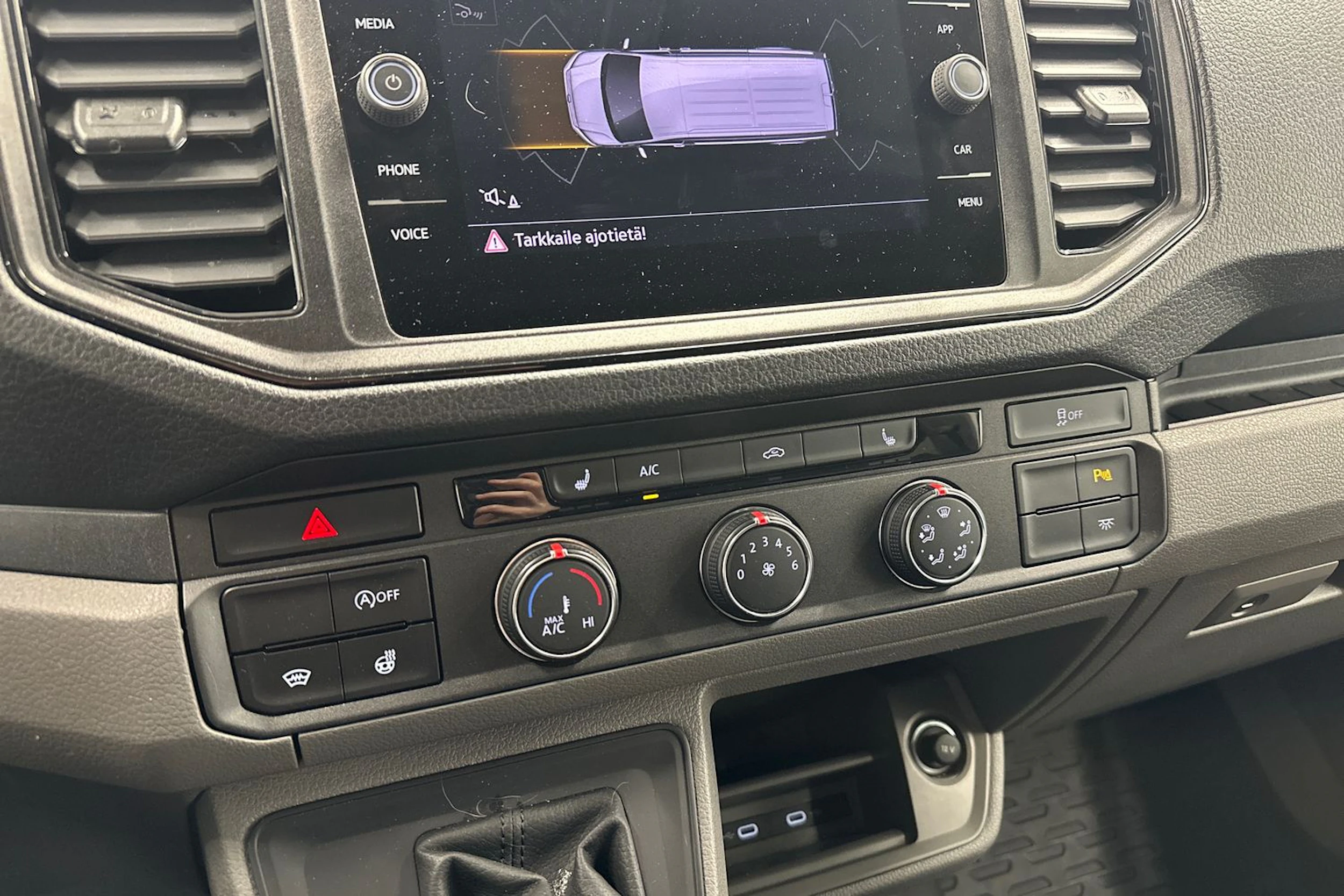 musta Volkswagen Crafter 2022 kuva 19.