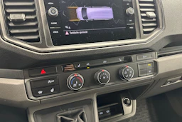 musta Volkswagen Crafter 2022 kuva 19.