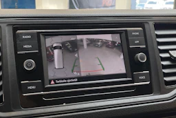 valkoinen Volkswagen Crafter 2023 kuva 24.