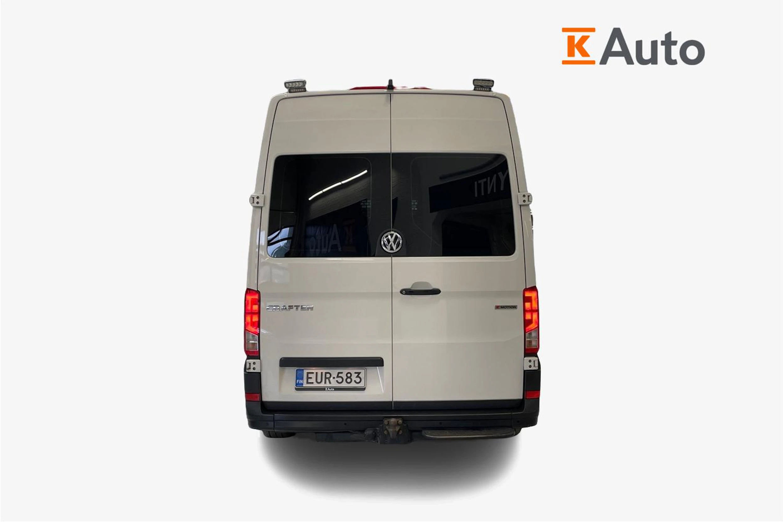 valkoinen Volkswagen Crafter 2023 kuva 4.