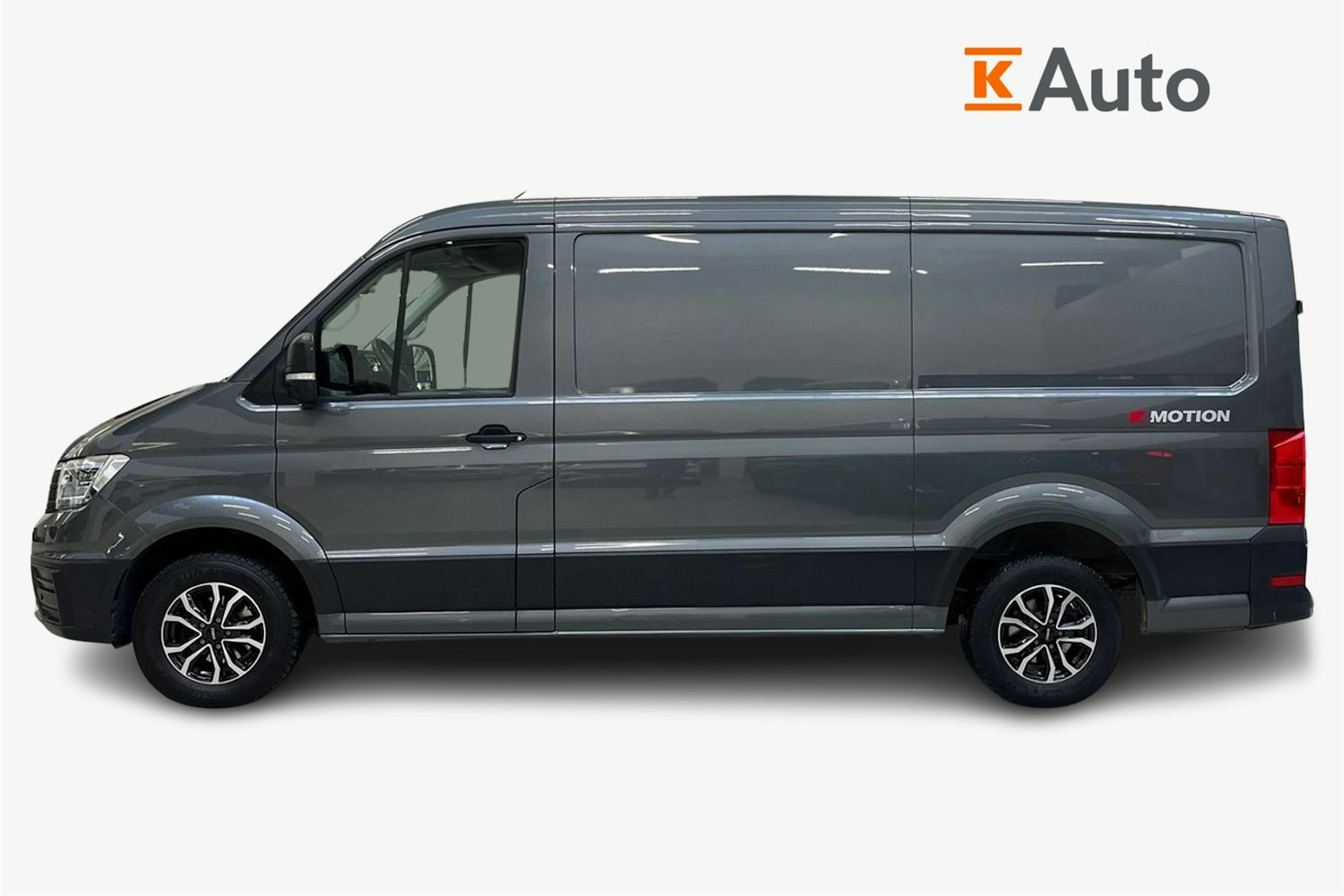 harmaa Volkswagen Crafter 2023 kuva 7.